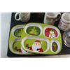 Image 10 : (2) Serving Trays, ( (16) Mugs, (4) Glasses and (2) Cookie Jars