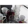 Image 5 : (2) Serving Trays, ( (16) Mugs, (4) Glasses and (2) Cookie Jars