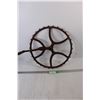 Image 1 : Antique Cast iron Wheel w/ Handle