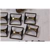 Image 4 : (16) MCM Dresser Handles, (2) Sets of Vintage Furniture Legs, (25) Furniture Handles - NIB