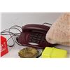 Image 2 : Mat/Rug, Landline Phone, Ash Tray