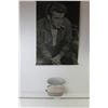 Image 1 : James Dean Vinyl Banner 29" x 19", Homemedics 8" x 5" Tote - As is