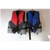 Image 1 : *(2) Fluid Youth Life Vests As is