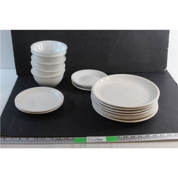 (5) Ceramic Bowls and (15) Ceramic Plates