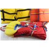 Image 4 : (3) Life Vests - Size S