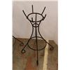 Image 2 : * (2) Metal Plant Stands