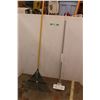 Image 1 : * Quickie Mop & Scrub Brush and Rake
