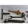Image 8 : Carpenter Accessories - Square, Calipers, Circular Saw Wrenches and Carpenter Brace