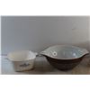 Image 15 : Blue Corn Flower Casserole Dish, Pyrex Ceramic Bowl and Rival Crock Pot with Corning Ware - As Is