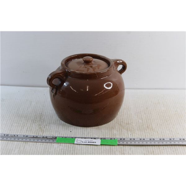 Medalta Bean Pot