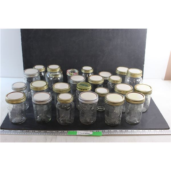 (10+) Pint Jars with Lids