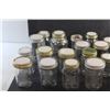Image 2 : (10+) Pint Jars with Lids