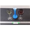 Image 1 : (2) Colored Glass Wine Glasses & Sky Blue Vase