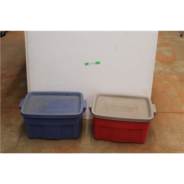 *(2) Rubbermaid Roughneck Medium Totes with Lids