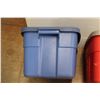 Image 3 : *(2) Rubbermaid Roughneck Medium Totes with Lids