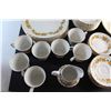 Image 10 : (30+ pc) Ridgway "Spring Glory" Ceramic Dish Set - Plates, Cups, Bowl and Creamer