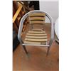 Image 10 : * Patio Umbrella, Table and (4) Chairs - Some Damage