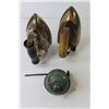 Image 3 : (2) Vintage Irons (Beatty) With Part - As is, (2) Small Tea Kettles (Aluminum) - As is