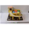Image 2 : Vintage Fisher Price Parking Ramp Children's Toy
