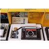 Image 3 : Vintage Kodak Instamatic 124 Camera, Vintage Kodak Instamatic X-35 Camera, Vintage Kodak Instamatic 