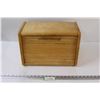Image 1 : 15"x9"x9" Wooden Bread Box