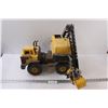 Image 1 : Tonka Crane Model - Some Wear