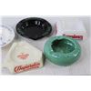 Image 4 : (5) Ash Trays