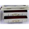 Image 4 : Men's Personal Care Kit, Music Jewelry Box