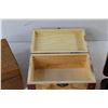 Image 5 : (3) Wooden Boxes