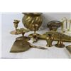 Image 2 : Assorted Brass Decorations