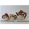 Image 1 : Santa Teapot and Cream and Sugar