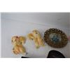 Image 3 : (3) Wind Up Toys, (2) Music Boxes, Wall Bottle Opener, Ceramic Decorations,