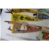 Image 2 : (8) Souvenir Pennants - Saskatchewan, Mt. Robson, Banff, Drumheller, Winnipeg, etc.