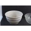 Image 3 : (2) Mixing Bowls