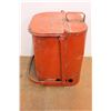 Image 8 : *Metal Shop Garbage Can 15" Tall x 14" x 13"