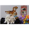 Image 3 : Easter Themed Lot - Assorted, Duffle Bag, Manual Air Pump
