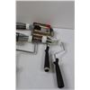 Image 4 : (6) Paint Roller Refills, (2) Standard Size Handle Paint Rollers, (2) Mini Handle Rollers