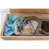 Image 2 : Franklin Collector's Edition Horseshoe Set w/ Wooden Box