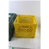Image 4 : * (2) Plastic Crates