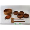 Image 1 : 5 Piece Wooden Salad Bowl Set w/ Salad Tossers and Wooden Trinket Dish