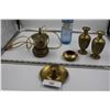 Image 1 : Vintage Brass Light, 2 Brass Vases, Brass Ashtray