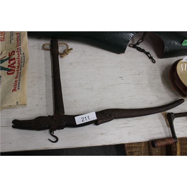 Primitve Wooden Scale