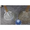 Image 3 : 2 Vintage Laundry Plungers