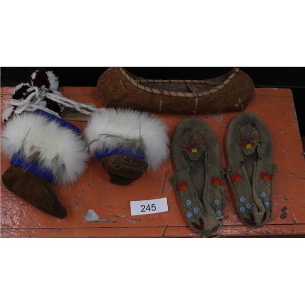 1 Pair of First Nation Shoes- Youth Size