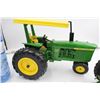 Image 2 : 2 John Deere Die Cast Models