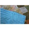 Image 8 : 2 Vintage Handmade Quilts