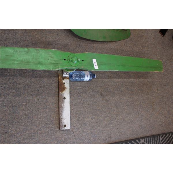 Vintage Small Wind Propeller