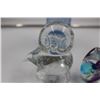 Image 2 : 1 Signed Glass Owl Paperweight and 1 Egg Shape