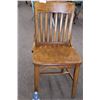 Image 1 : Antique Chair