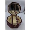 Image 2 : Jewelry Box, Vintage Powder Box with Music Box,